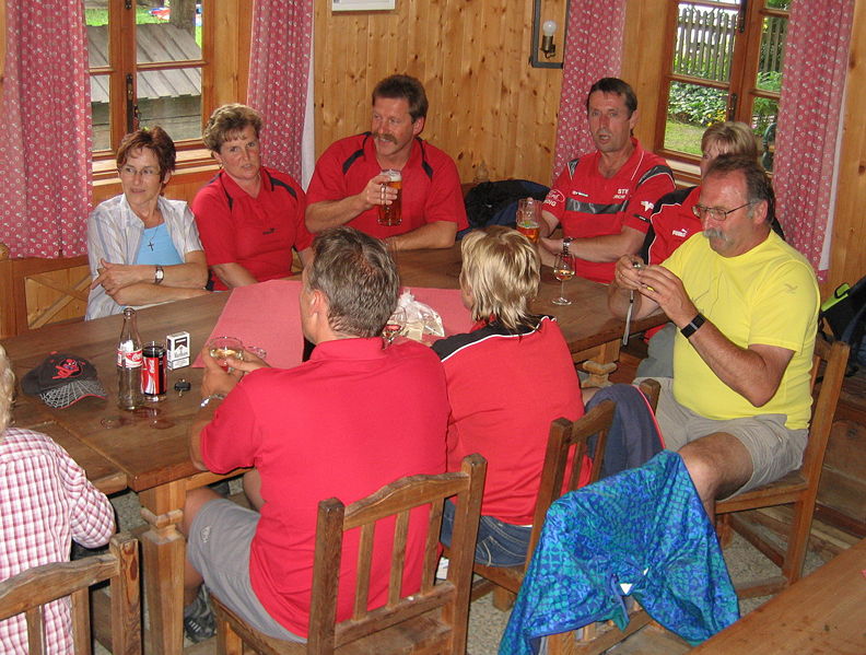 Datei:Pfluaghittn Verein.jpg