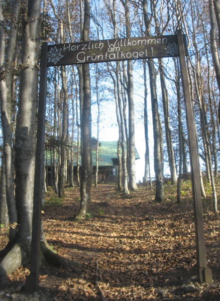 Datei:Grüntalkogelhütte Zugang.jpg