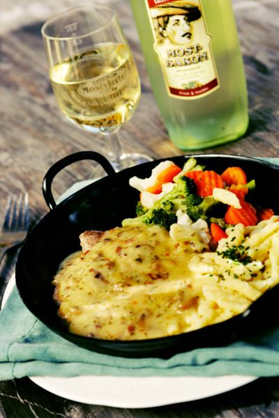 Datei:Most und Pfandl.jpg