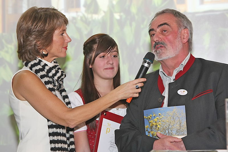 Datei:Staatspreis Rett JW Interview.jpg