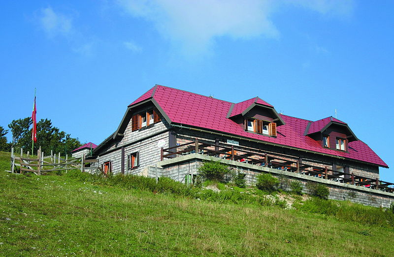 Datei:Hinteralm außen.jpg