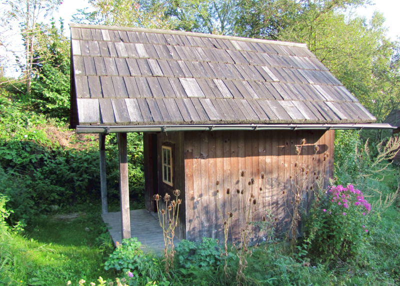 Datei:Kinderspielhaus Mostinium.jpg