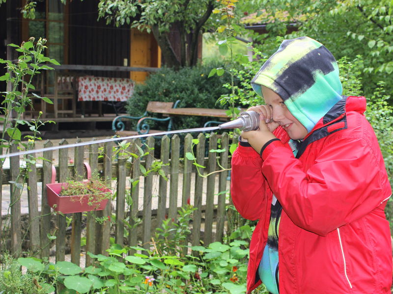 Datei:ALMO Jugendlicher Spritzer15.jpg