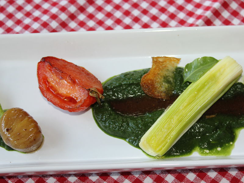 Datei:SK vegane Vorspeise m Pesto.jpg