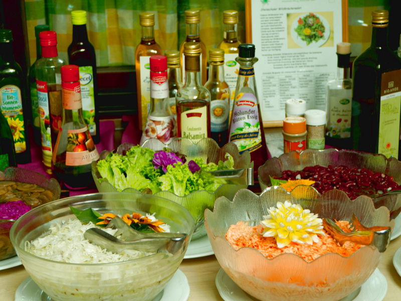 Datei:SH Saltbuffet Detail1.jpg
