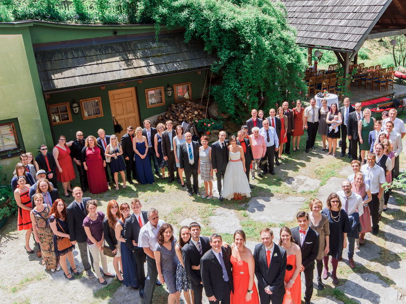 Datei:Angela-julian-hochzeit herz.jpg